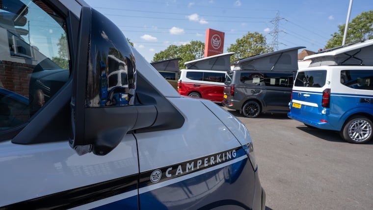 Surrey showroom forecourt 2